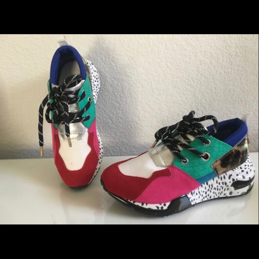 Steve Madden cliffs 6.5